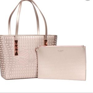 NEW TED BAKER ROSE GOLD JAQURD DETAIL PURSE GOLD AND METALLIC ACCENTS W/ CASE